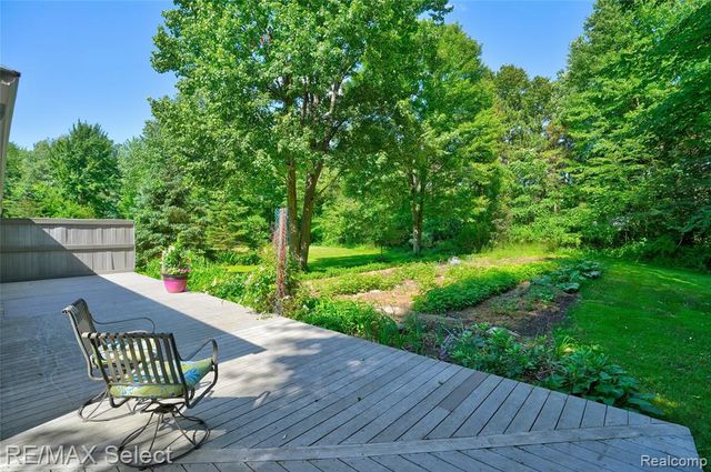 6500 N Seymour Road, Flushing, MI 48433