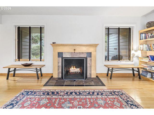 4130 Ne 18TH Ave, Portland, OR 97211