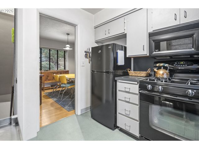 4130 Ne 18TH Ave, Portland, OR 97211