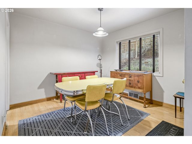 4130 Ne 18TH Ave, Portland, OR 97211