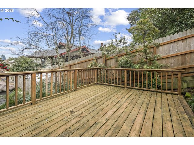 4130 Ne 18TH Ave, Portland, OR 97211