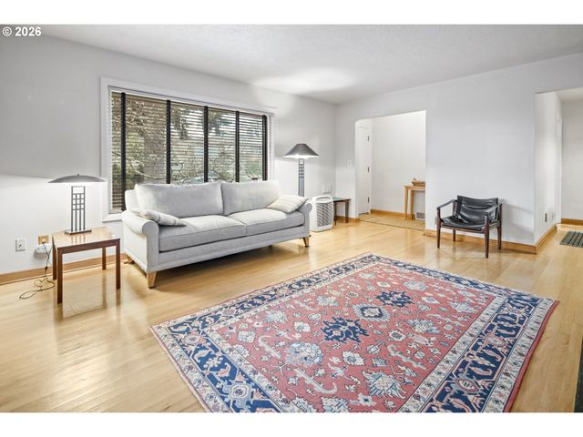 4130 Ne 18TH Ave, Portland, OR 97211