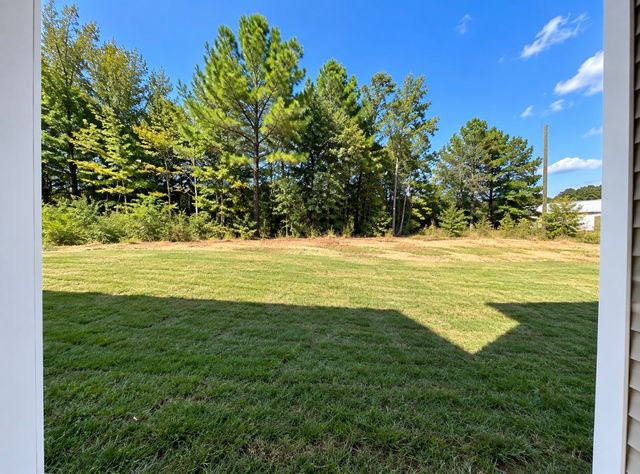 110 Florence Cove, Burns, TN 37029
