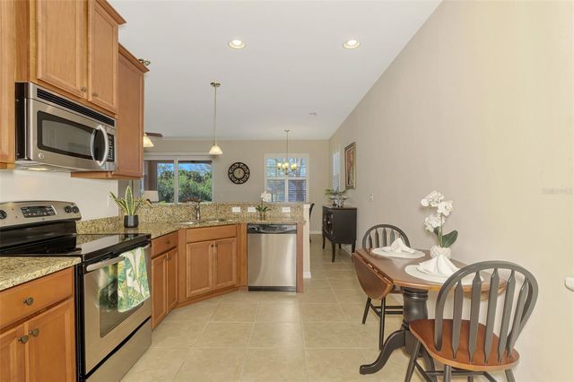 9113 COACHMAN DRIVE, Venice, FL 34293