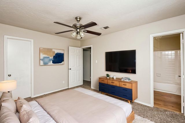 2805 Galemeadow Drive, Fort Worth, TX 76123