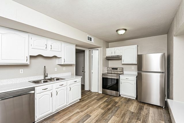 2805 Galemeadow Drive, Fort Worth, TX 76123