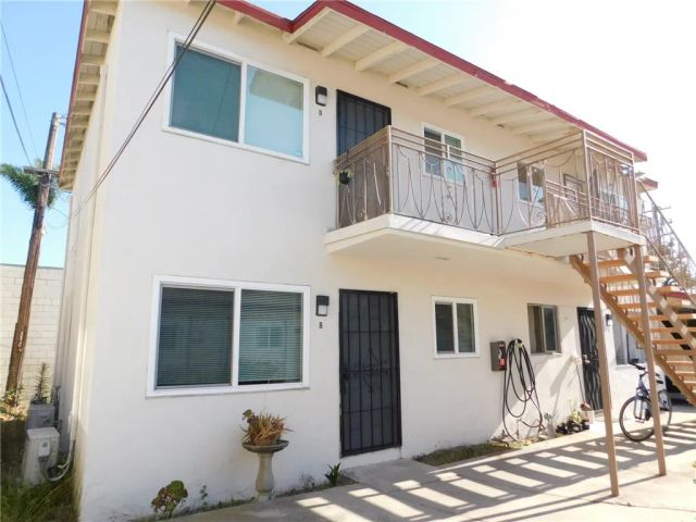 920 W Olive Avenue B, Monrovia, CA 91016