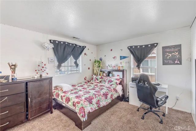 8991 Guadalupe, Oak Hills, CA 92344