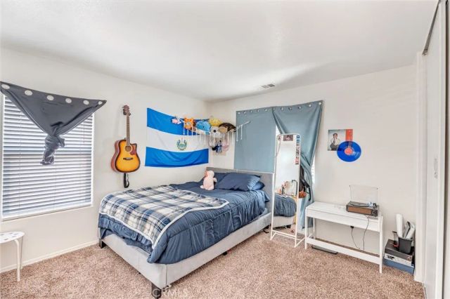 8991 Guadalupe, Oak Hills, CA 92344