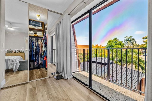 2891 SW 11th Pl, Deerfield Beach, FL 33442