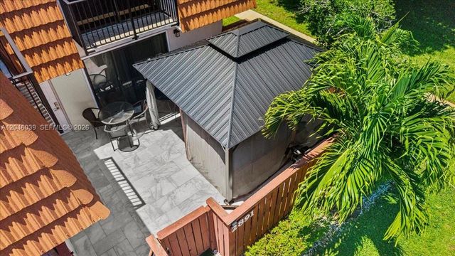 2891 SW 11th Pl, Deerfield Beach, FL 33442