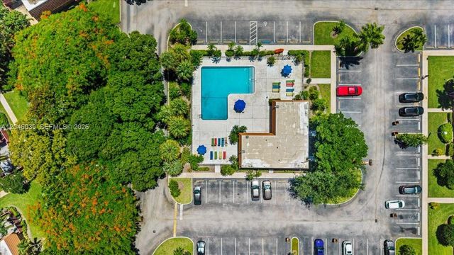 2891 SW 11th Pl, Deerfield Beach, FL 33442