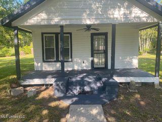 4425 Second Street, Moss Point, MS 39563
