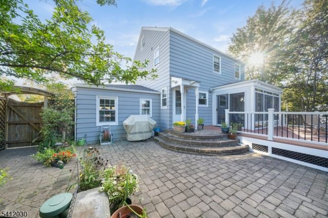 225 Lawrence Ave, North Plainfield Boro, NJ 07063