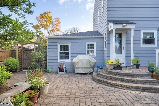 225 Lawrence Ave, North Plainfield Boro, NJ 07063