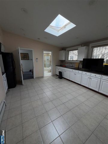 67 Farnham Avenue 67, Garfield, NJ 07026