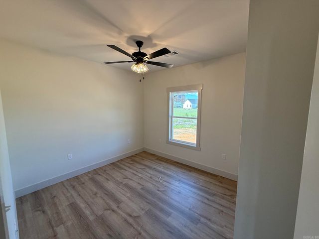 14 Odessa Davis Drive, Greenbrier, AR 72058