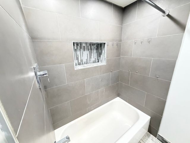 3335 N Kenneth Avenue G, Chicago, IL 60641