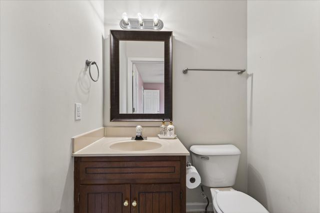 759 Needmore Rd, Clarksville, TN 37040