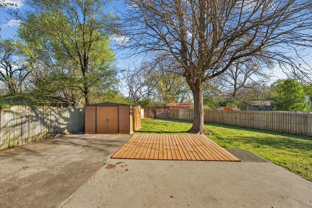 759 Needmore Rd, Clarksville, TN 37040