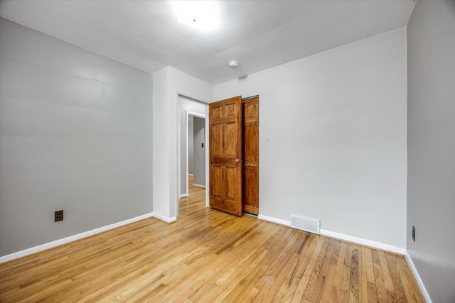 3935 Campbell Street, Dearborn Heights, MI 48125