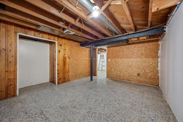 3935 Campbell Street, Dearborn Heights, MI 48125