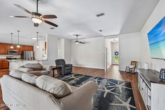 2554 ROYAL POINTE Drive, Green Cove Springs, FL 32043