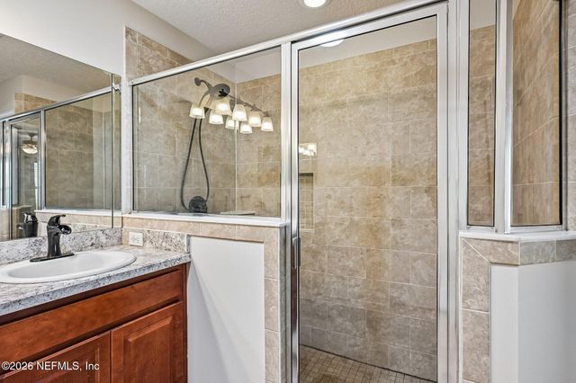2554 ROYAL POINTE Drive, Green Cove Springs, FL 32043