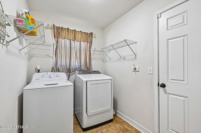 2554 ROYAL POINTE Drive, Green Cove Springs, FL 32043