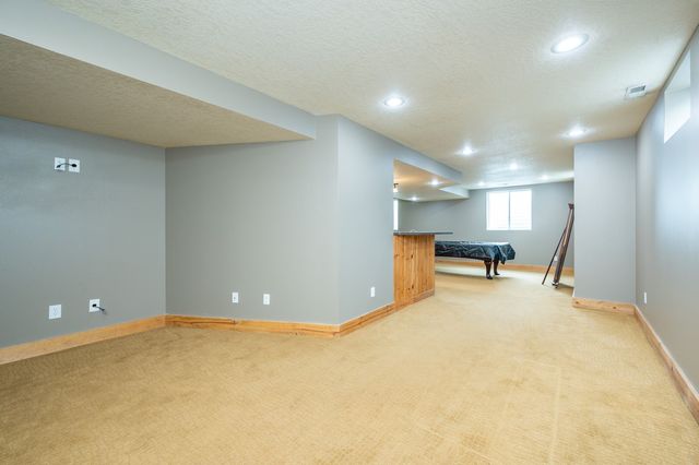 315 Turnberry Drive, Norwalk, IA 50211