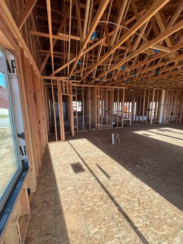 1154 E 160 N, Hyde Park, UT 84318