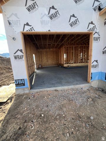 1154 E 160 N, Hyde Park, UT 84318