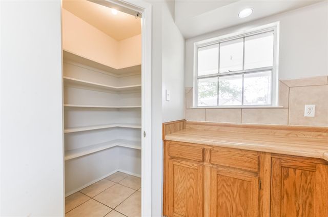 16606 Burlcreek, Houston, TX 77084