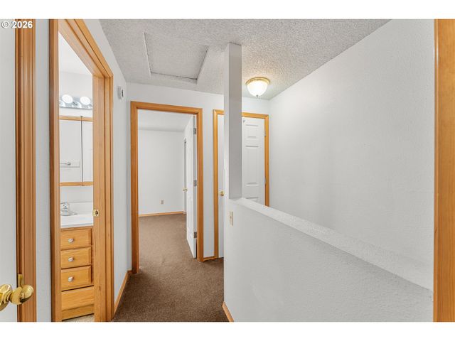3305 E VITTORIA Way 6, Newberg, OR 97132