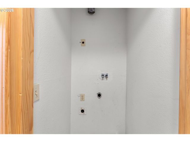 3305 E VITTORIA Way 6, Newberg, OR 97132
