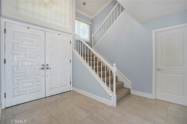 24523 Park Granada, Calabasas, CA 91302