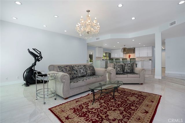 24523 Park Granada, Calabasas, CA 91302