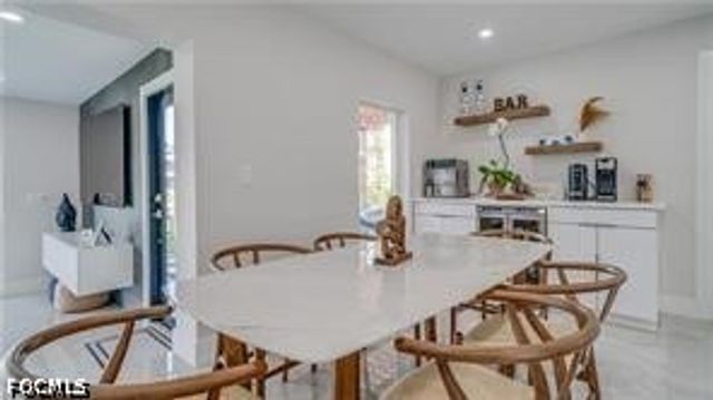 1745 Bikini CT, Cape Coral, FL 33904