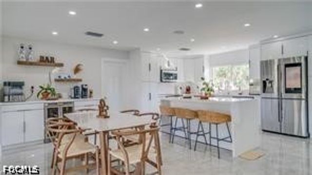 1745 Bikini CT, Cape Coral, FL 33904