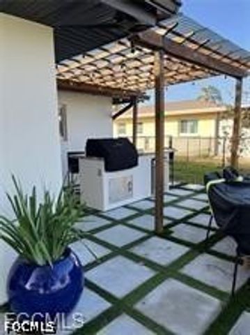 1745 Bikini CT, Cape Coral, FL 33904