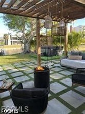 1745 Bikini CT, Cape Coral, FL 33904