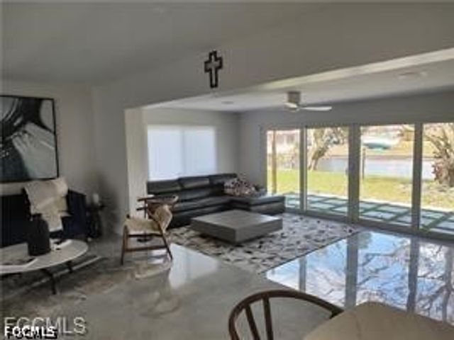 1745 Bikini CT, Cape Coral, FL 33904