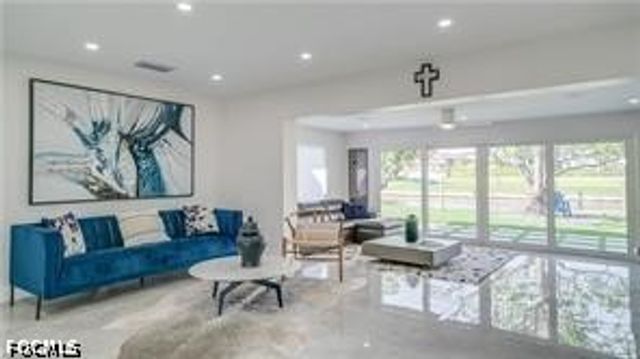 1745 Bikini CT, Cape Coral, FL 33904