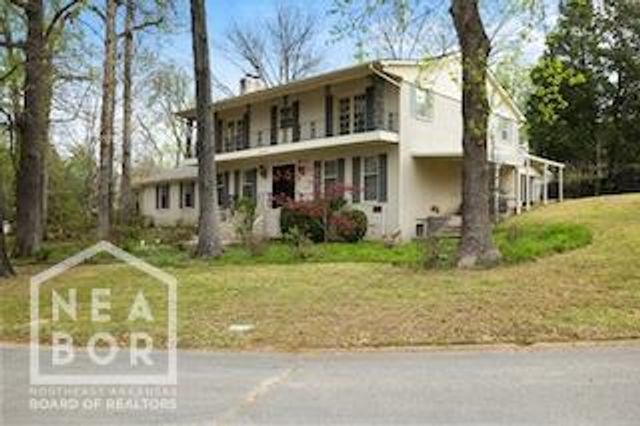 1407 Redbud Circle, Jonesboro, AR 72401