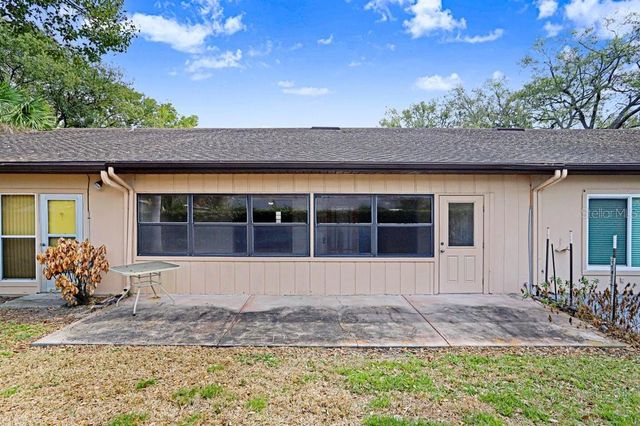 2025 SYLVESTER ROAD C2, Lakeland, FL 33803