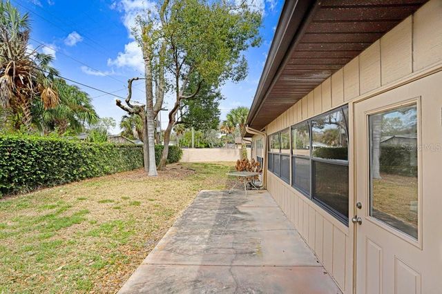 2025 SYLVESTER ROAD C2, Lakeland, FL 33803