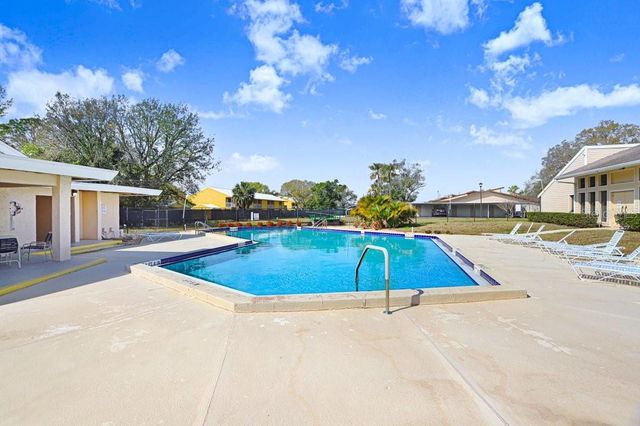 2025 SYLVESTER ROAD C2, Lakeland, FL 33803