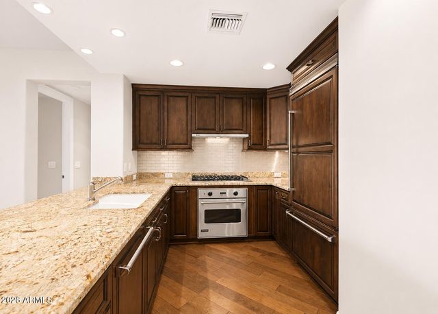7175 E CAMELBACK Road 604, Scottsdale, AZ 85251