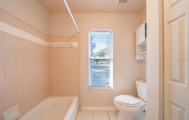 4529 NW 35 TERRACE, Gainesville, FL 32605