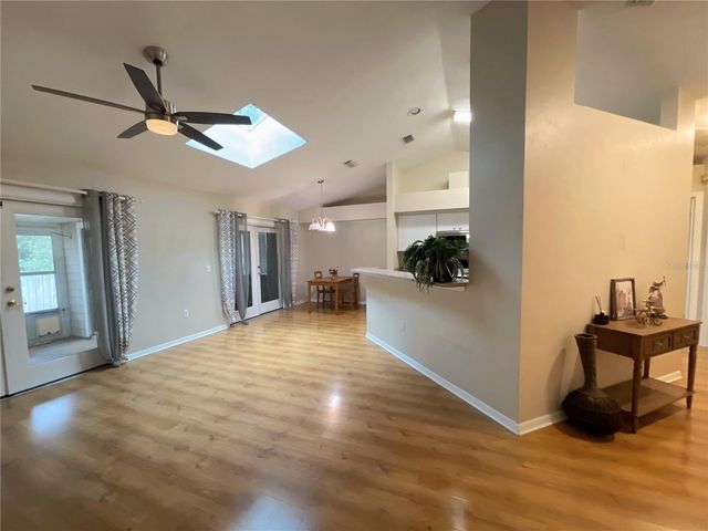 4529 NW 35 TERRACE, Gainesville, FL 32605